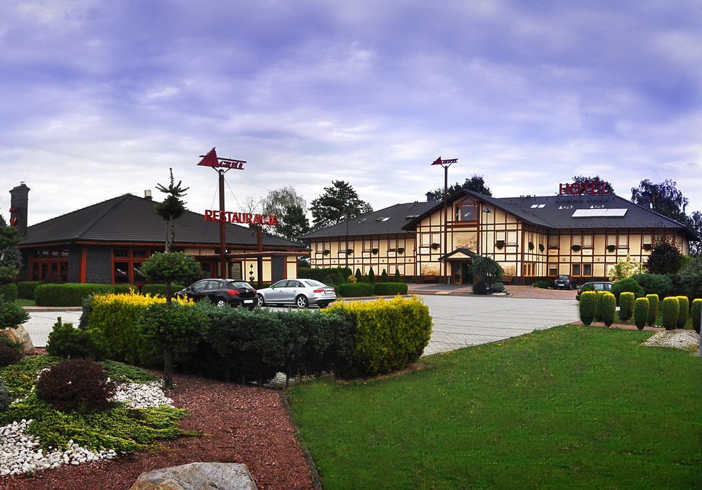 Ahotel Czechowice-Dziedzice Ngoại thất bức ảnh
